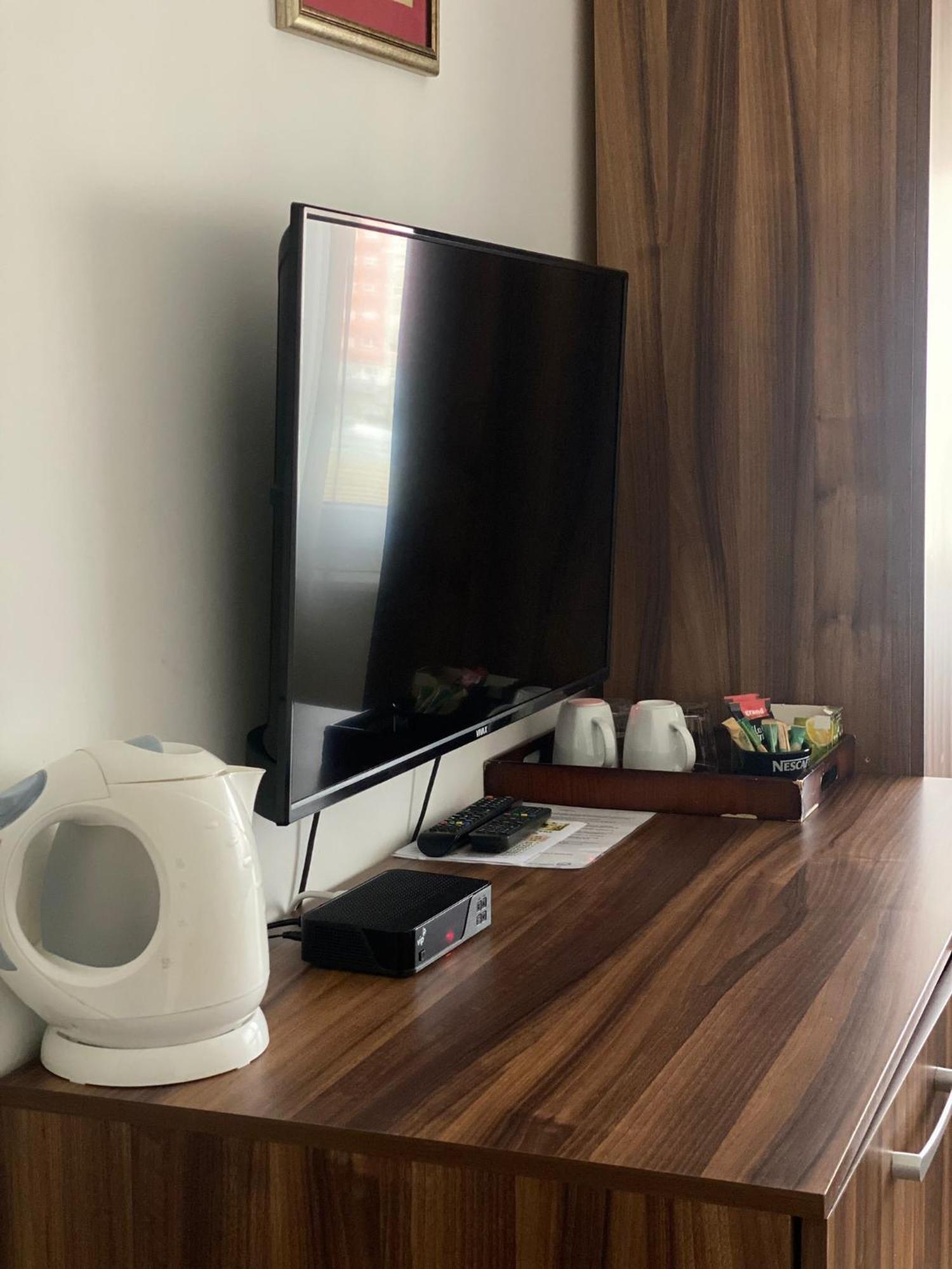 Foxxy Luxury Apartments Скопье Экстерьер фото