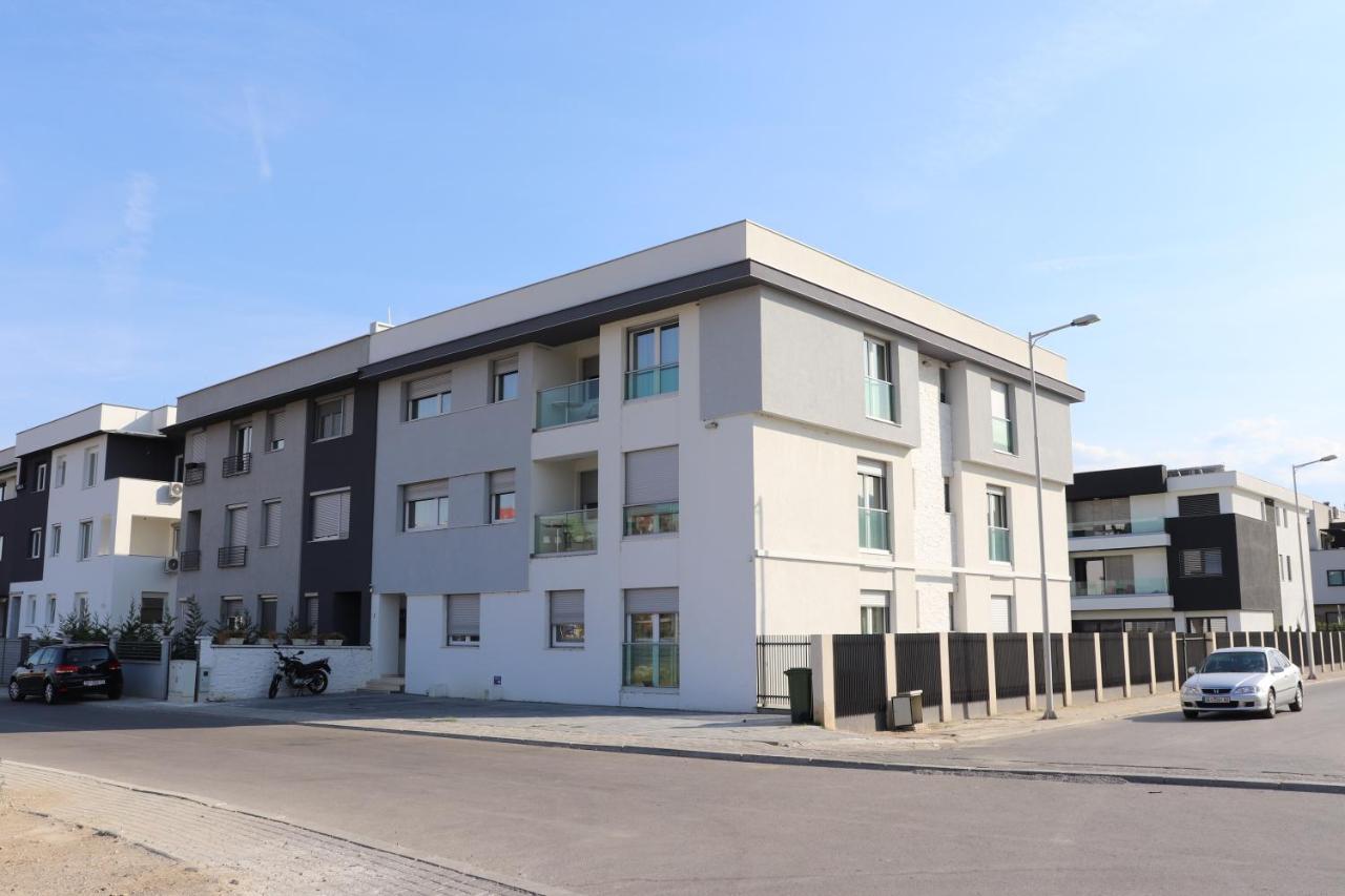 Foxxy Luxury Apartments Скопье Экстерьер фото