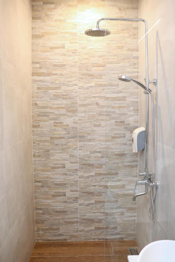 Foxxy Luxury Apartments Скопье Экстерьер фото